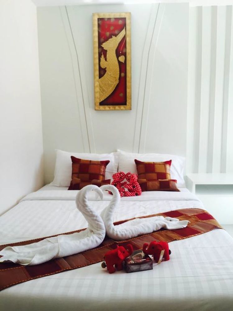 J Sweet Dream Boutique Hotel Phuket Patong Buitenkant foto